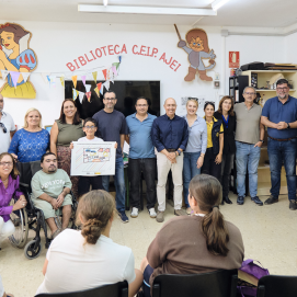 Mencey González junto a los representantes políticos y autoridades
