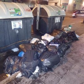 Vertidos de basura y escombros en Arrecife