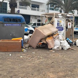 Vertidos de basura y escombros en Arrecife