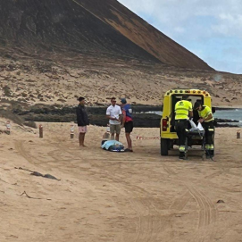 Emerlan durante la actuación en La Graciosa