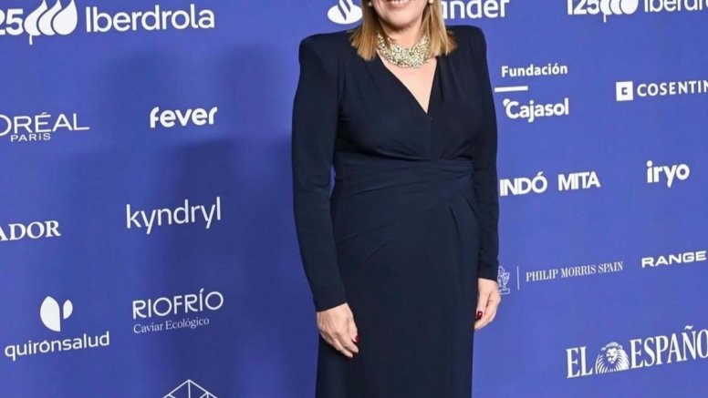 Astrid Pérez en la gala de las 100 Mujeres Líderes de España