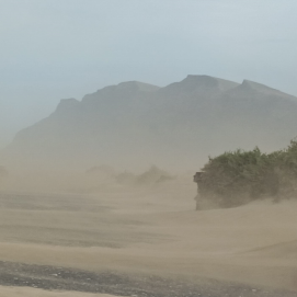 Fuerte viento en Famara