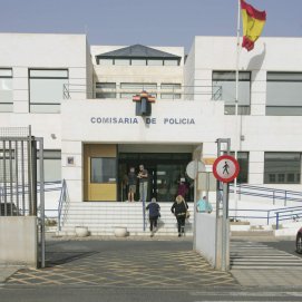 Comisaría de la Policía Nacional. Foto: Juan Mateos.