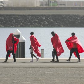 Salvamento Marítimo rescata a una patera en Lanzarote