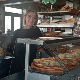 Daniela Pistininzi en su negocio de Arrecife. Hostelería.