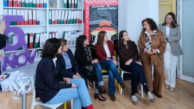 La secretaria de Estado de Igualdad, María Guijarro, visita la asociación Mararía