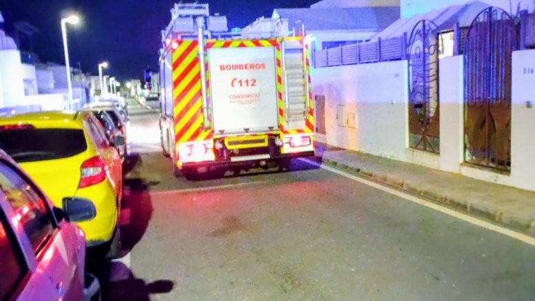 Rescatada una mujer accidentada en su casa en Playa Honda