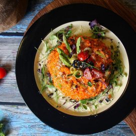 Un plato vegano. Hostelería.