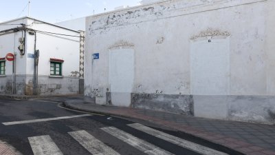 Arrecife y sus inmuebles abandonados. Fotos: Juan Mateos.