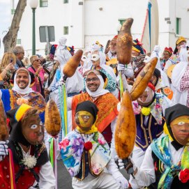 El Carnaval Tradicional toma las calles de Arrecife de la mano de Los Buches