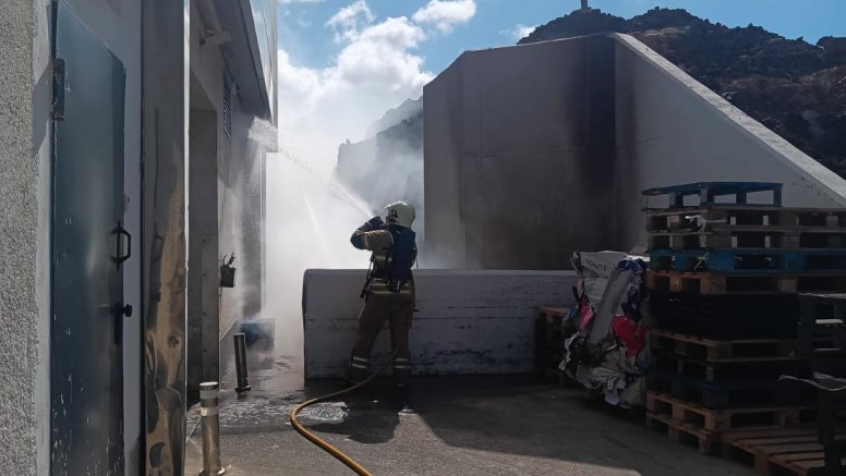 Incendio en el exterior de Lidl