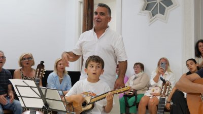 Arrecife se convierte en refugio de la música con el concierto 'Mano a mano' 