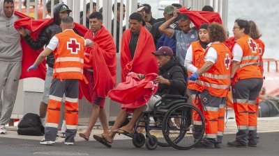 Llegada de migrantes a Puerto Naos, 26 de mayo 2026 (Fotos: Juan Mateos)