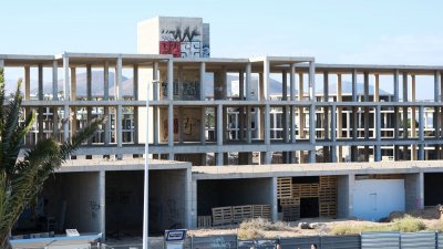 Concentración en uno de los esqueletos de Costa Teguise