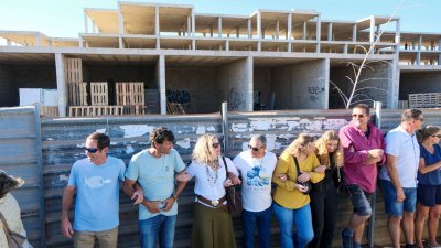 Concentración en uno de los esqueletos de Costa Teguise 