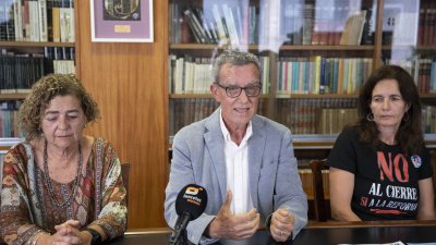 Rueda de prensa de la plataforma por el Hospital Insular 