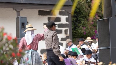Clausura de las escuelas de folclore y bailes tradicionales