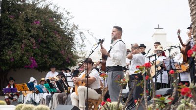 Clausura de las escuelas de folclore y bailes tradicionales