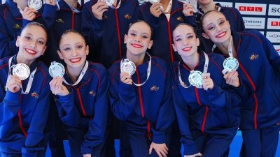 Miguel Martínez brilla en el Campeonato de Europa de Natación Artística