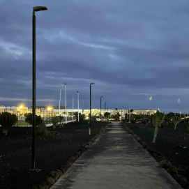 Farolas inoperativas en Costa Teguise