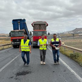 Reabren al tráfico la LZ-30 entre Teguise y Famara 