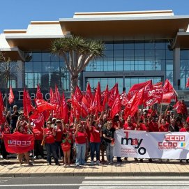 Concentración CCOO en Playa Blanca