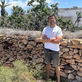 Hugo Esquivias. Alimentos.
