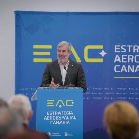 Fernado Clavijo durante la presentación de la Estrategia Aeroespacial Canaria