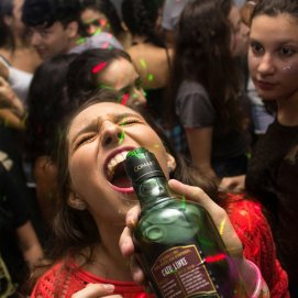 Turismo de borrachera. Sanción.