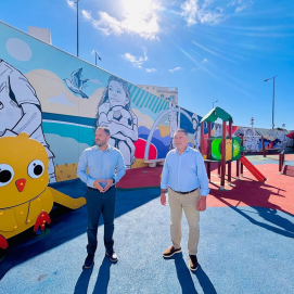 Todos los parques infantiles de Arrecife estrenarán estructuras de sombra