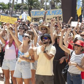 Lanzarote tiene un límite, 18M (Fotos: Juan Mateos)