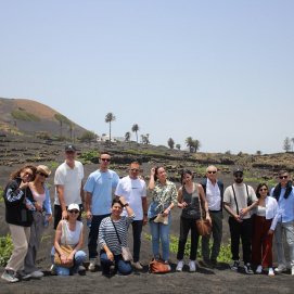 Representantes de los ocho restaurantes y la bodega. Vino de Lanzarote.