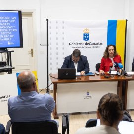 La consejera de Trabajo presenta el estudio. Empleo.  Establecimientos hoteleros.