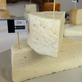 Muestra de queso en una edición anterior del certamen.