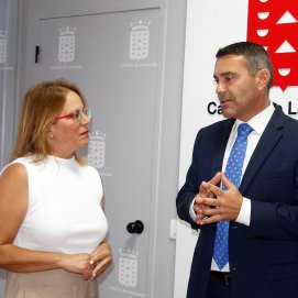 Oswaldo Betancort junto a Nori Machín. Exportación. 