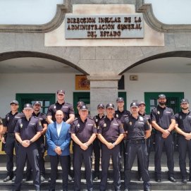 Once nuevos agentes de la Policía Nacional se incorporan al servicio en Lanzarote
