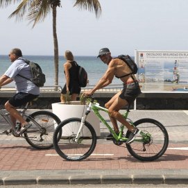Calor en Arrecife (Fotos: José Luis Carrasco)