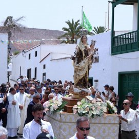 Procesión en honor a Nuestra Señora del Carmen de Teguise. Foto: La Voz