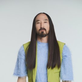 El DJ Steve Aoki