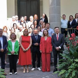 Presentación de los nuevos funcionarios. Parlamento de Canarias.