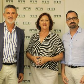 El Secretario General de ATA con la presidenta y vicepresidente de ASCAV