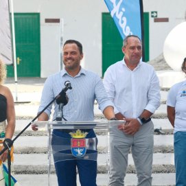El alcalde de Arrecife, Yonathan de León, durante la rueda de prensa para presentar esta nueva edición