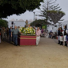 Misa y procesión por San Roque en Tinajo