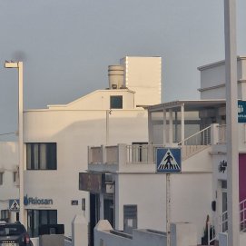 Antena de telefonía en San Bartolomé.