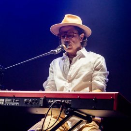 Conti en concierto