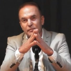 El alcalde de Tinajo, Jesús Machín, en el pleno municipal. 