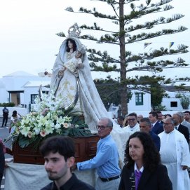 Procesión en honor a la Virgen de Los Remedios. Foto: La Voz