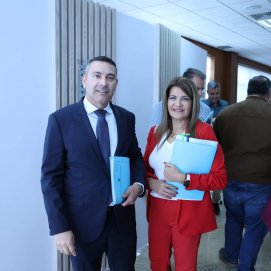El presidente y la vicepresidenta del Cabildo, Oswaldo Betancort y María Jesús Tovar