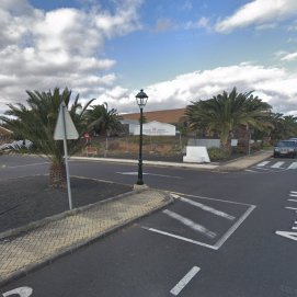 Zona de aparcamientos junto al Colegio Arenas Internacional. Foto: Google Maps