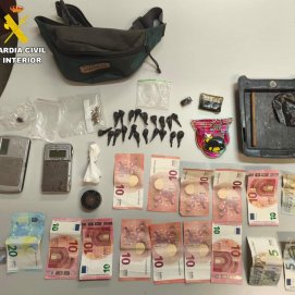Varios tipos de estupefacientes incautados por la Guardia Civil